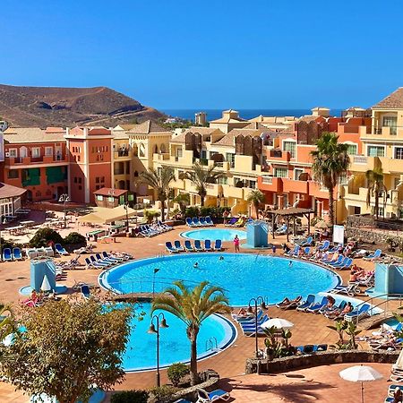 Sunny Apartment & Heated Pool Los Cristianos  Luaran gambar