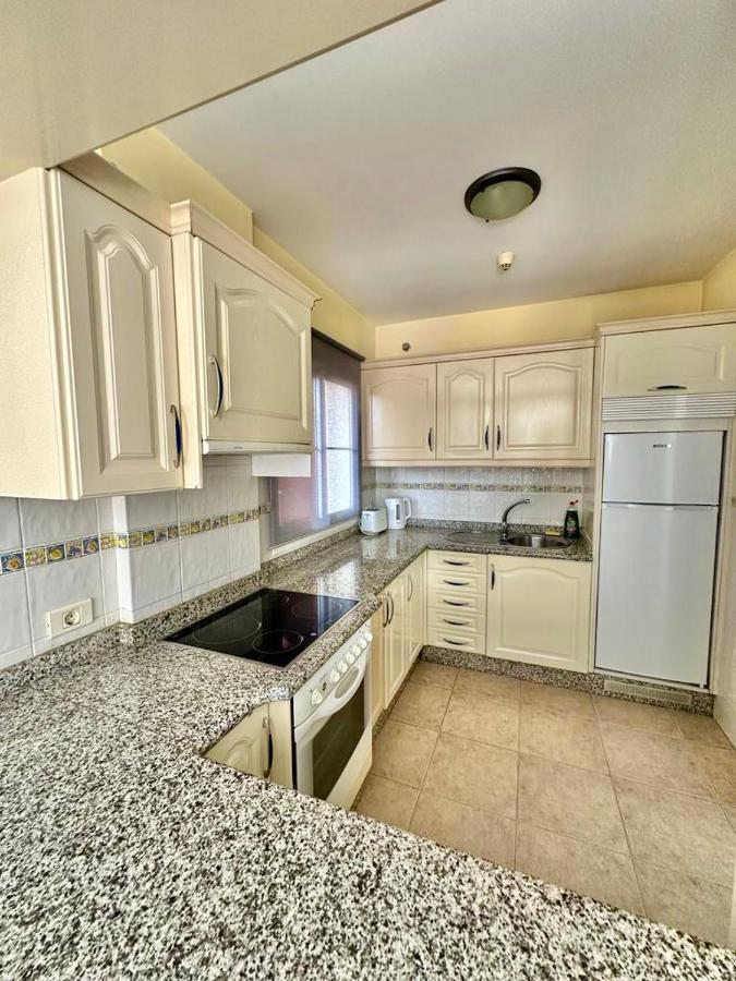 Sunny Apartment & Heated Pool Los Cristianos  Luaran gambar